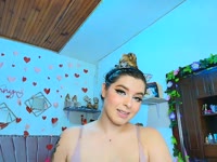 I am a very daring girl, with a touch of mystery and a captivating smile that will invite you to curiosity and sensuality. Discover my most interesting and charming side in every interaction.