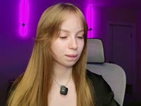 Natural ginger, soft curves, and a gaze that can pin you in place ;)
Come say hi. Tell me your name, what you’re into, and whether you’re ready to orbit me or just watch from a safe distance
