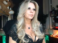 Hi! im a warm, feminine and open-minded women who loves communication, flirting and good energy. I can be sweet and gentle, or naughty and teasing - it all depends on your mood.
