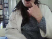 Jolie brunette, piquante et pétillante, je suis là pour te donner un pur moment de plaisir et de détente.
Viens me voir en show privé en train de me caresser pour toi....et jouer avec mes sex toys.
Hummmm.......je sens que l