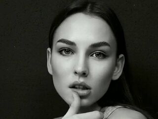 nude cam picture CariGugliuzza