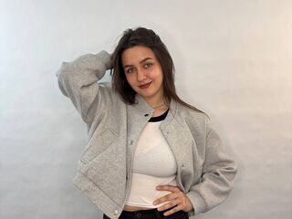 naughty cam girl ElaraWhitmoren