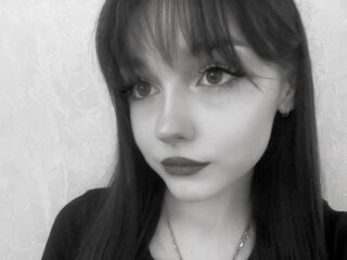 sexvideo EvelynnCaillouet