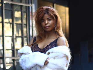 adult live webcam FifiCaramel