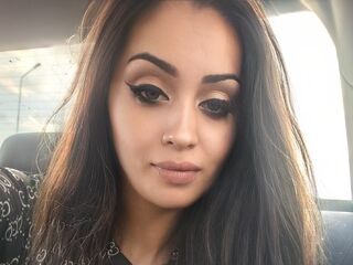 camporn GiuliaLarry