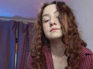 camgirl masturbating with vibrator KattrinGolden