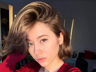 camgirl playing with sex toy MarvisHey