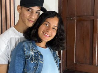 camcouple webcam CnadyAndOliver