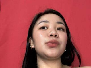 foot worship chat room HannahVinson