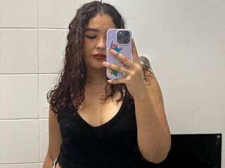 beautiful camgirl AbygailGarcia