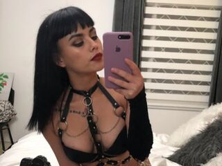 naked camgirl AgathaMallbeck