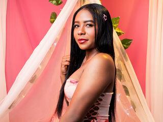 naughty cam girl masturbating AliceBrunett