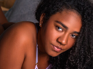 adult videochat webcam AmaraRuiiz