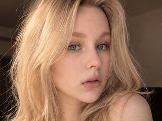 beautiful camgirl AnnaReen