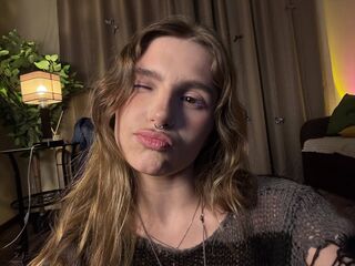 naked cam live AnyaCarbaugh