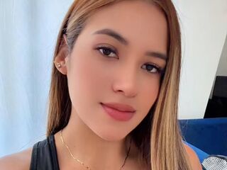 naughty cam girl masturbating with dildo ArianaBlosom