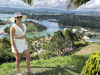 naked girl with live cam AuraCrhistina