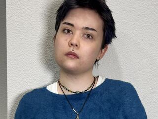 camwhore shaving pussy BeverleeLabriola