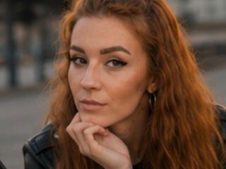 girl chat BonnieHansen