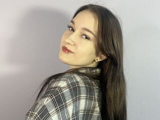 nude camgirl photo CandaceOrsak