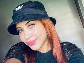 camwhore fingering shaved pussy CandiePasion