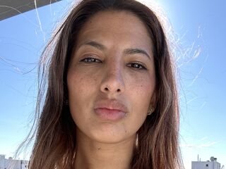 live cam girl picture CarisimaVictoria