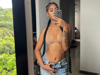 closeup pussy cam CarolineCartson