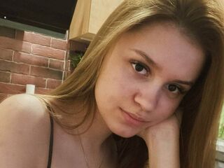 nude webcamgirl CathrynEdgin