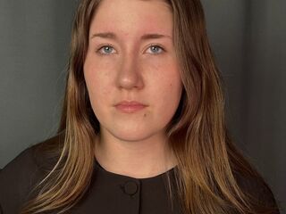 adult cam sex CaylinGarczynski