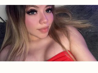 nude webcamgirl CelesteEverleigh