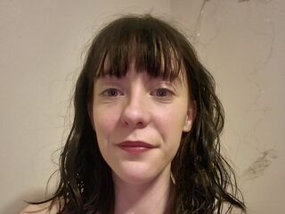 chat room live cam CharlotteAnne