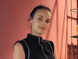 cam girl livecam CherlynAltice