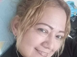 naughty camgirl masturbating with vibrator ClauSilver