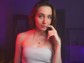 cam girl playing with vibrator CloverFennimore