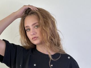 camslut spreading pussy CodiCarrion