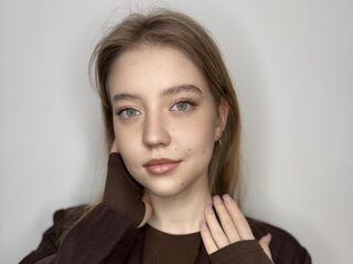 fingering girl ColeenMallacara