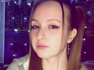 chat room photo CortneyMoran