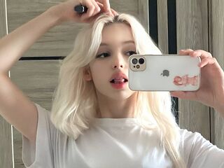 extreme CourtneyAdamo