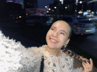 cam girl masturbating with dildo CristinAuslander