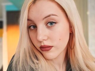 fingering webcamgirl DainaMatko