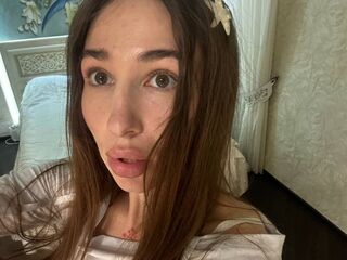 fingering girl chatroom Deisee