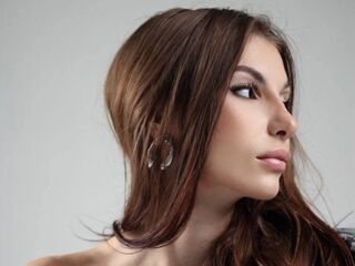 nude web cam DionnaTalone