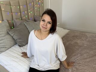 fingering webcamgirl DoraTurner