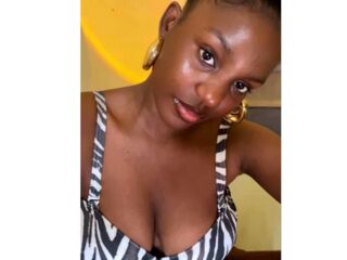 sex cam EleanorVee