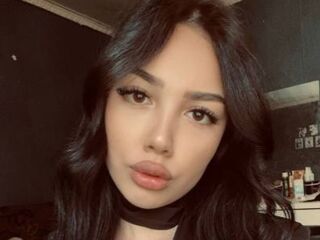 camgirl masturbating with sex toy EliraVale
