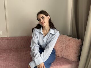 sex cam online EmilyWite