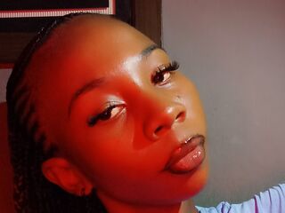 sexy live cam girl FaveWhite