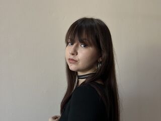 webcam bitch chatroom FloHaake