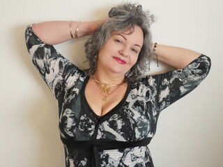 camgirl showing tits GeminisBlue