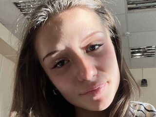 shaved pussy cam HeidyDuggar